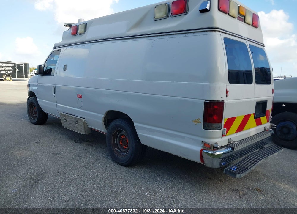 2004 FORD E-350 SUPER DUTY COMMERCIAL/RECREATIONAL VIN: 1FDSS34P14HA58455