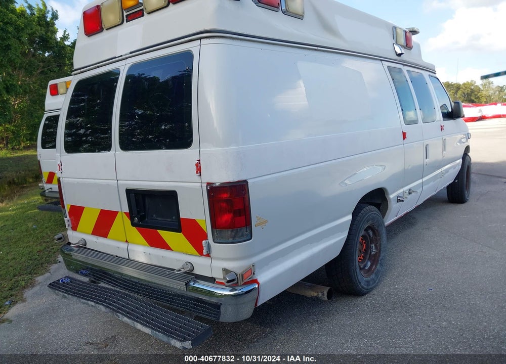2004 FORD E-350 SUPER DUTY COMMERCIAL/RECREATIONAL VIN: 1FDSS34P14HA58455