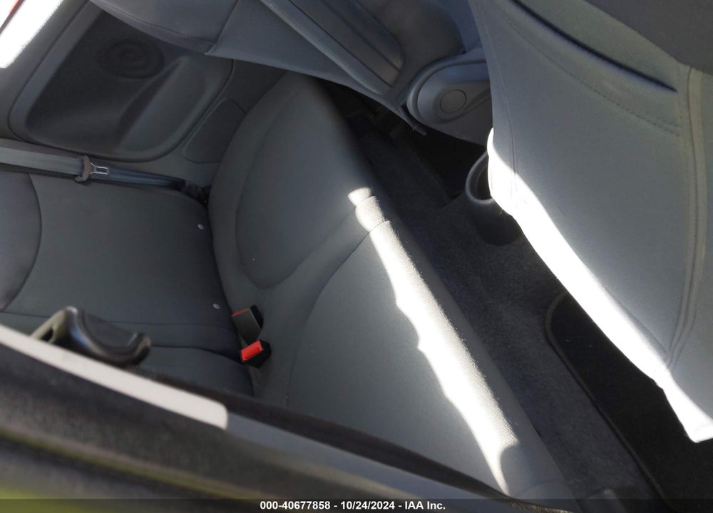 2015 FIAT 500 POP VIN: 3C3CFFAR7FT594324