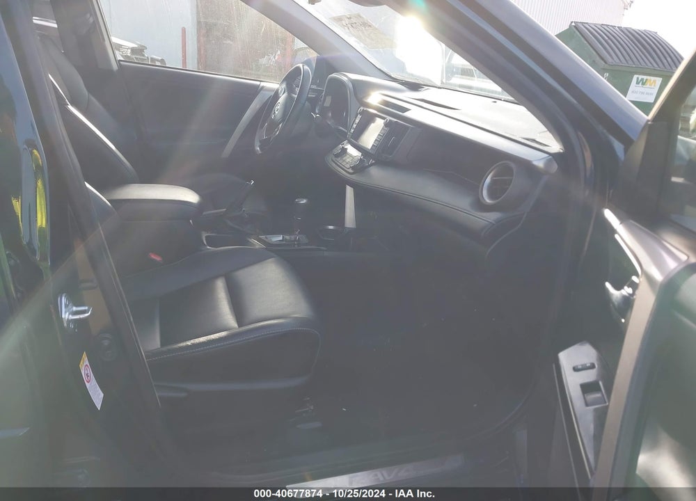 2017 TOYOTA RAV4 LIMITED VIN: JTMDFREV1HJ704710