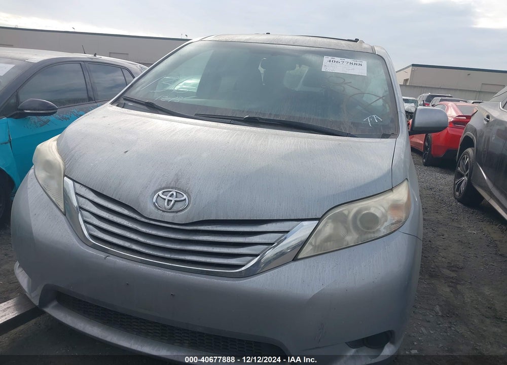 2016 TOYOTA SIENNA LE 8 PASSENGER VIN: 5TDKK3DC2GS724921