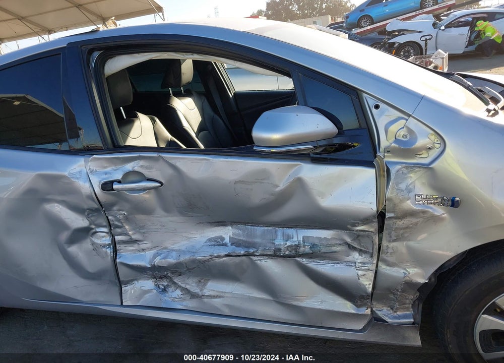 2017 TOYOTA PRIUS PRIME PREMIUM VIN: JTDKARFP2H3059897
