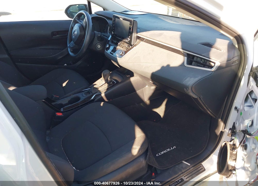 2022 TOYOTA COROLLA LE VIN: 5YFEPMAE3NP349010