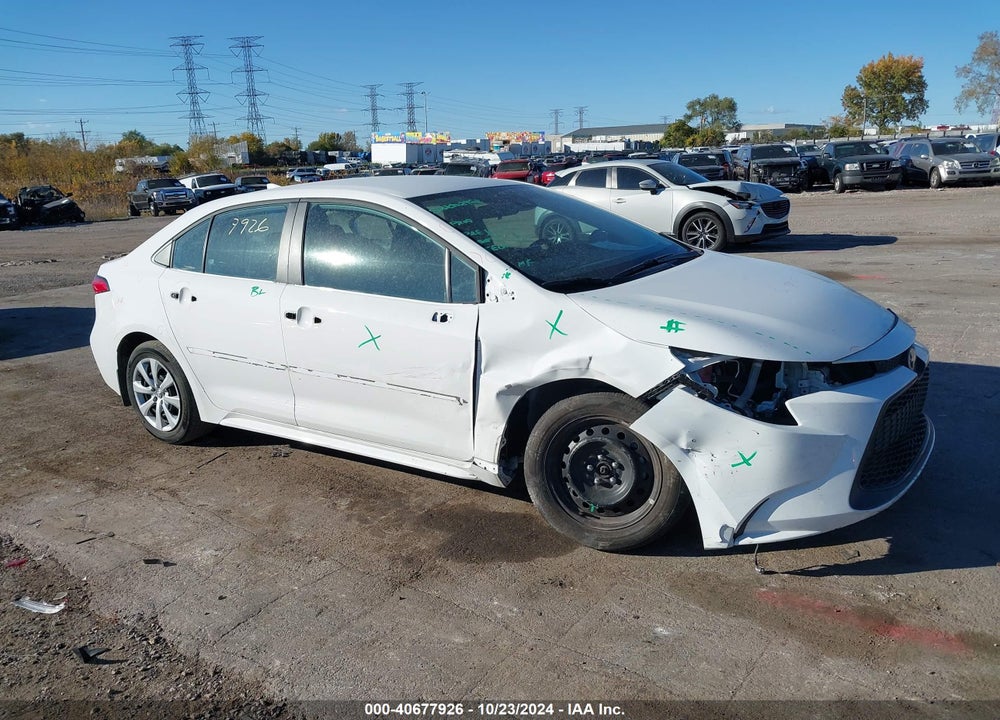 2022 TOYOTA COROLLA LE VIN: 5YFEPMAE3NP349010