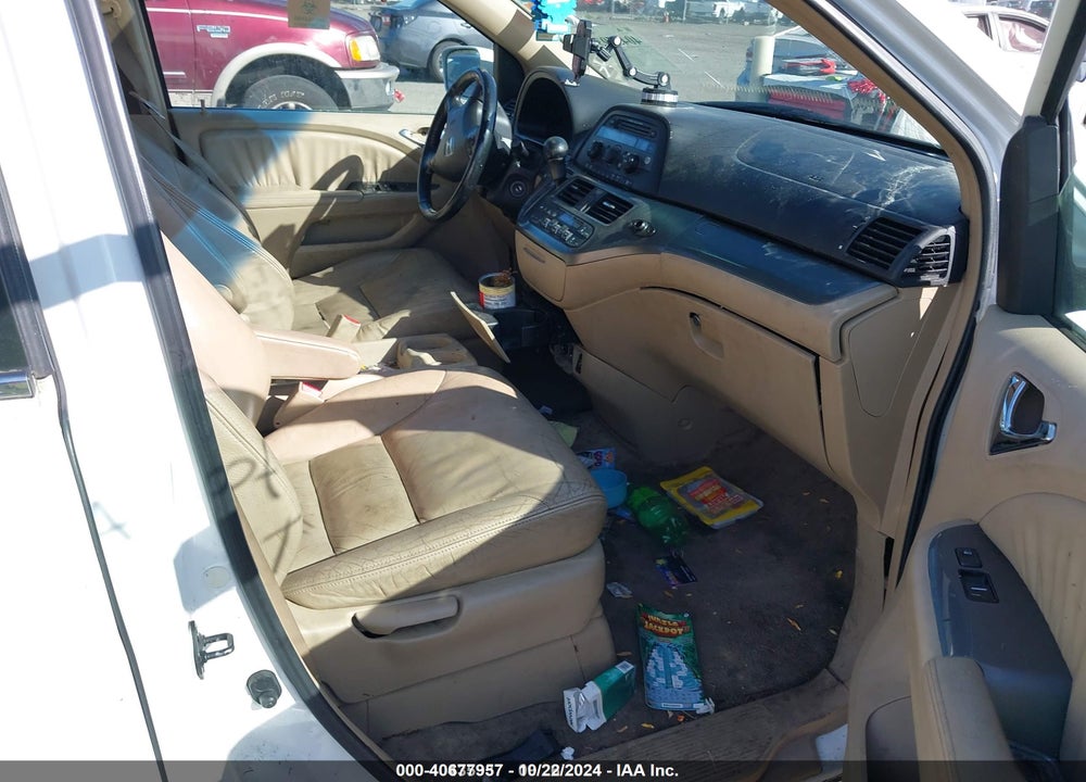 2006 HONDA ODYSSEY EX-L VIN: 5FNRL386X6B424868