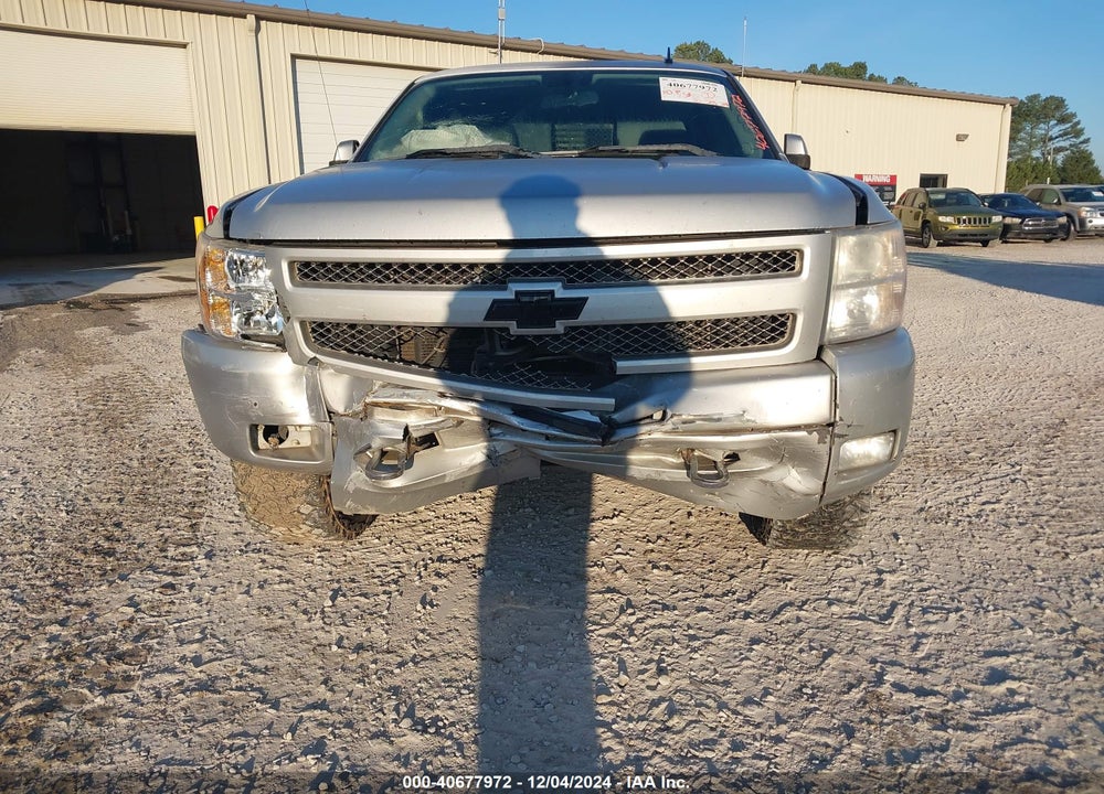2011 CHEVROLET SILVERADO 1500 LT VIN: 3GCPKSE39BG214703