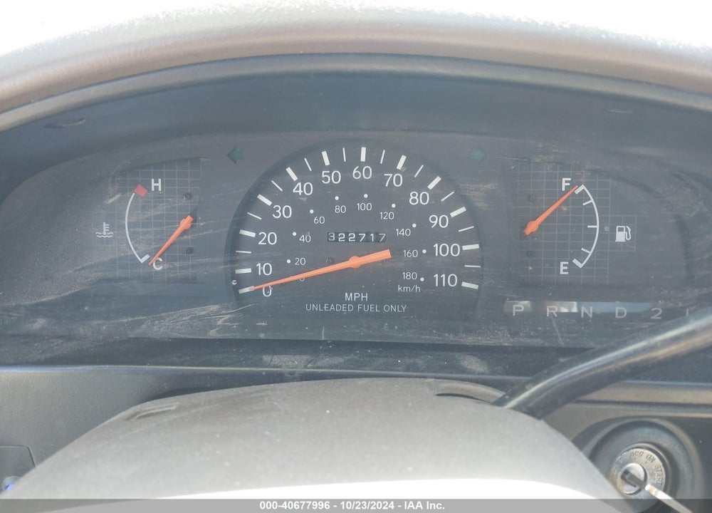 2000 TOYOTA TACOMA VIN: 4TAVL52N1YZ641048