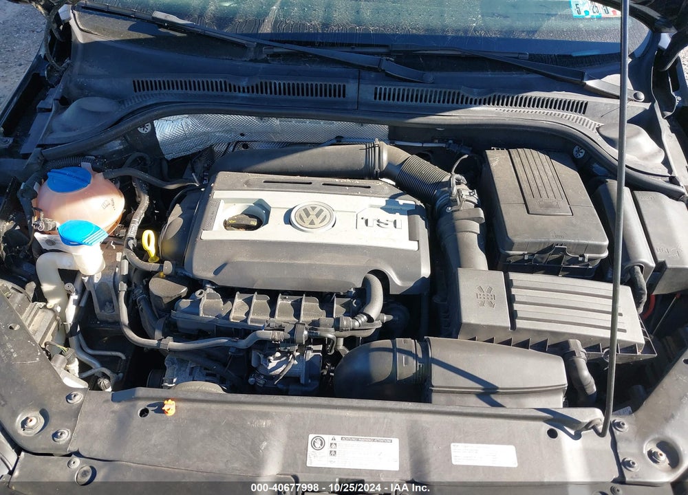 2013 VOLKSWAGEN JETTA GLI VIN: 3VW4A7AJXDM212127