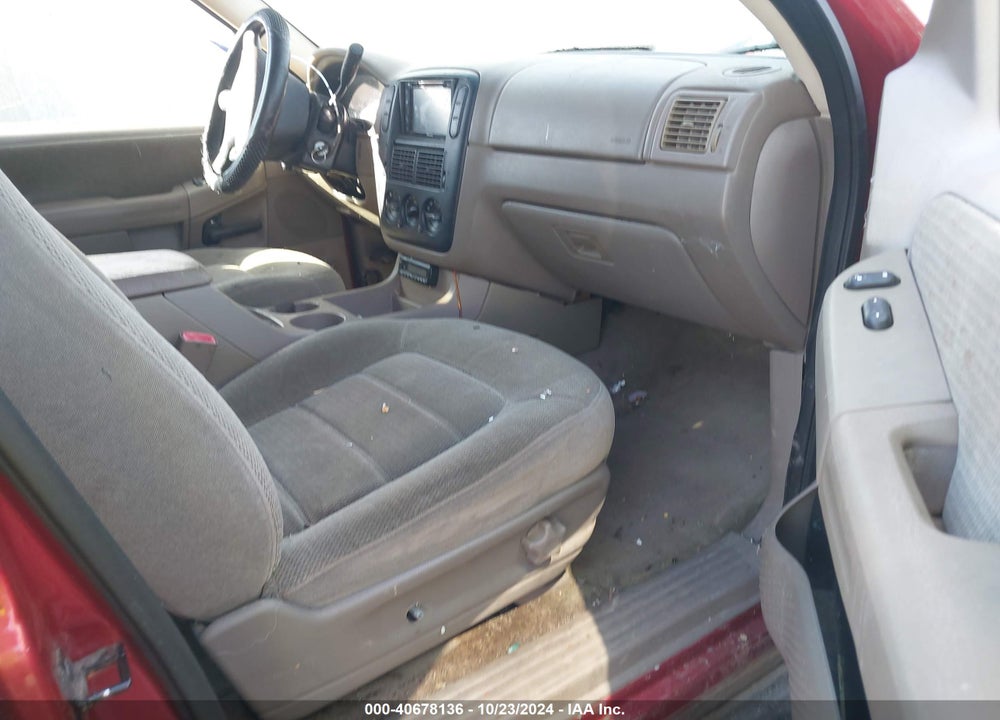2002 FORD EXPLORER XLT VIN: 1FMZU73E62ZA49497