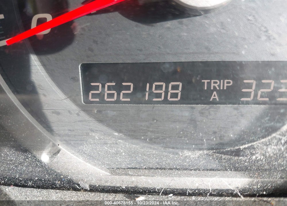 2006 HONDA PILOT LX VIN: 5FNYF18156B005824