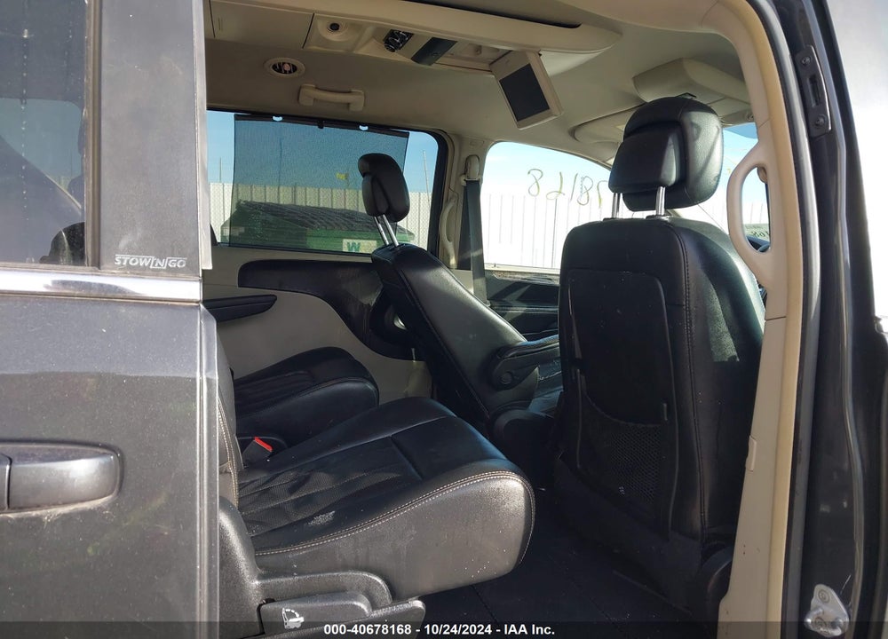 2011 CHRYSLER TOWN & COUNTRY TOURING-L VIN: 2A4RR8DG2BR659431