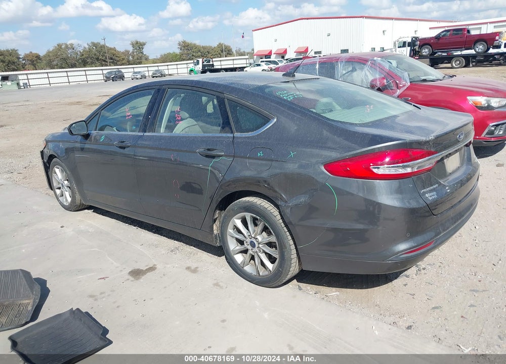 2017 FORD FUSION SE VIN: 3FA6P0HD4HR126697