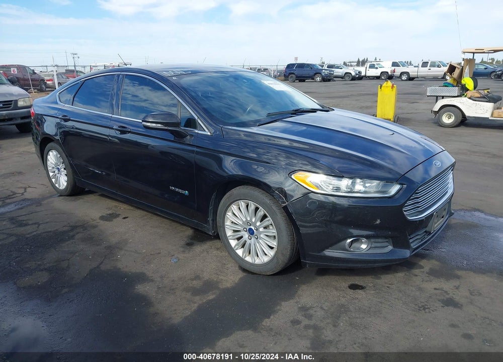 2014 FORD FUSION HYBRID SE VIN: 3FA6P0LU8ER136829