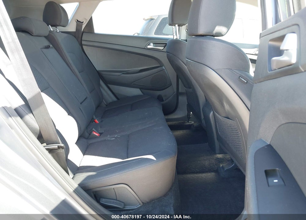 2021 HYUNDAI TUCSON SE VIN: KM8J23A46MU288683