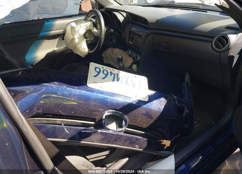 2013 SCION TC VIN: JTKJF5C77D3062940
