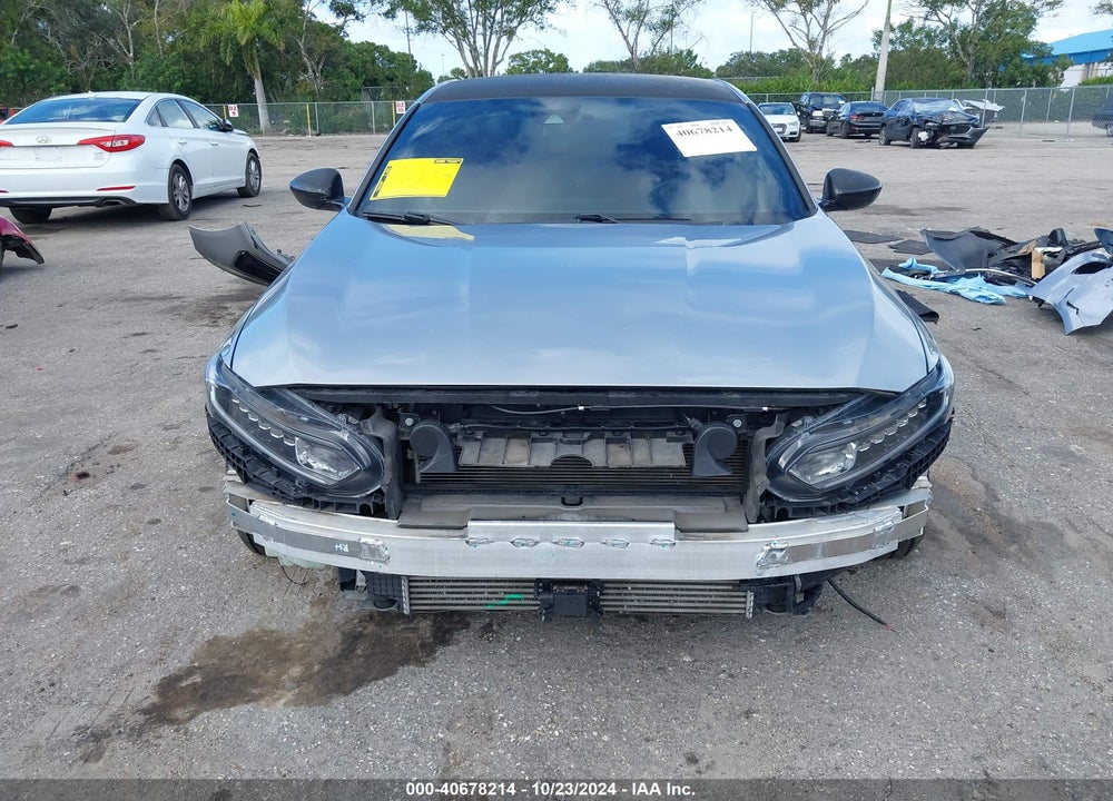 2018 HONDA ACCORD SPORT VIN: 1HGCV1F34JA212211