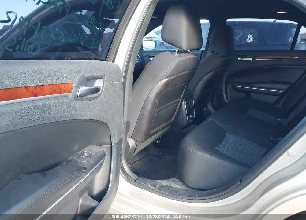 2012 CHRYSLER 300 VIN: 2C3CCAAG2CH273239