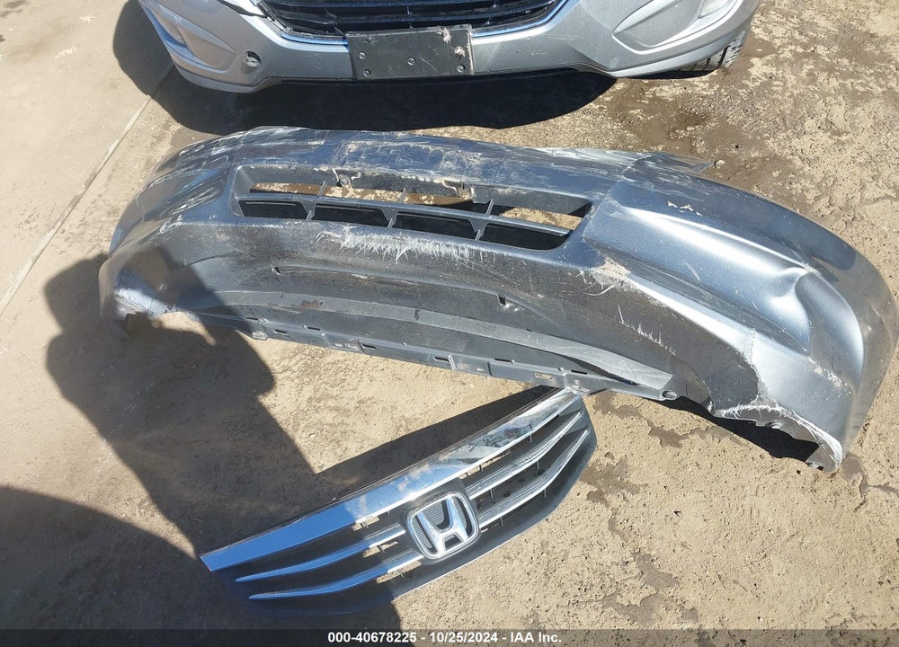 2012 HONDA ACCORD 2.4 LX VIN: 1HGCP2F37CA170202