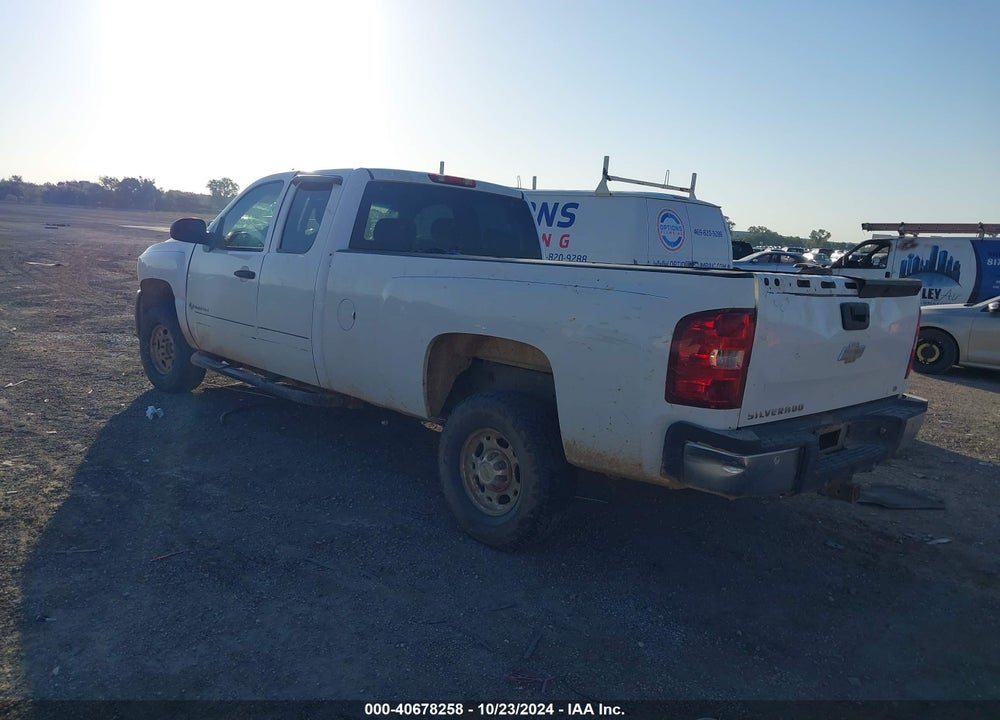 2007 CHEVROLET SILVERADO 2500HD LT1 VIN: 1GCHC29657E529468