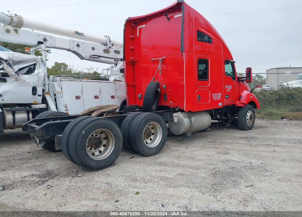 2019 KENWORTH T680 VIN: 1XKYD49X9KJ236646
