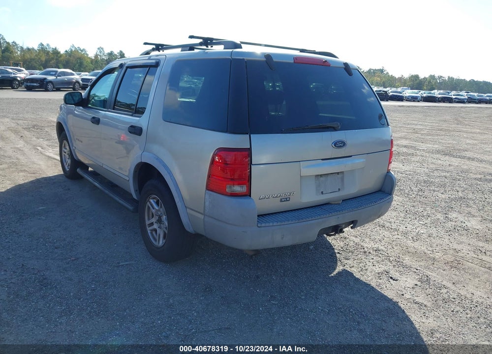 2002 FORD EXPLORER XLS VIN: 1FMZU62E22UC65016