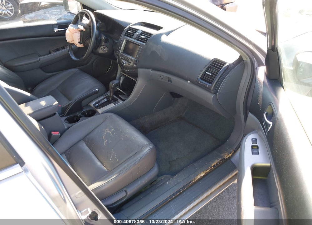 2007 HONDA ACCORD 2.4 EX VIN: 1HGCM56777A008489