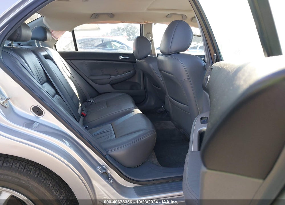 2007 HONDA ACCORD 2.4 EX VIN: 1HGCM56777A008489