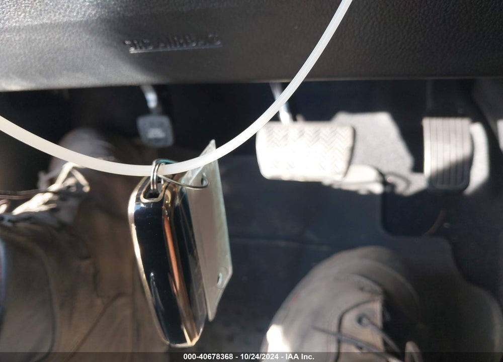 2022 TOYOTA PRIUS XLE VIN: JTDKAMFU5N3181318