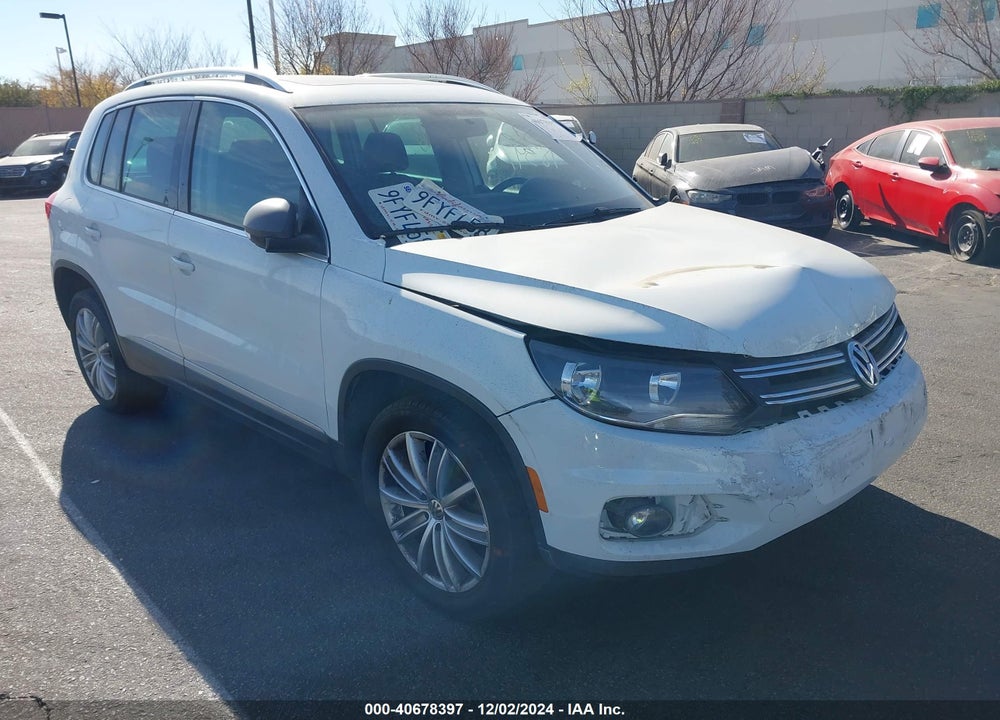 2015 VOLKSWAGEN TIGUAN SE VIN: WVGAV7AX5FW607426