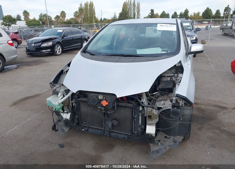 2015 NISSAN LEAF S VIN: 1N4AZ0CP7FC308458