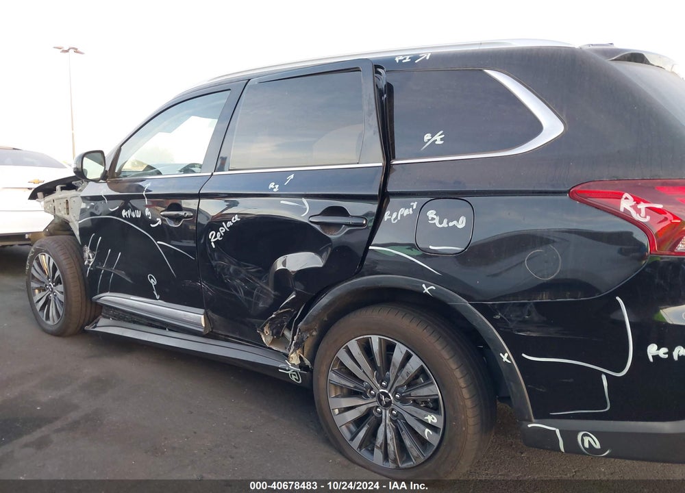 2019 MITSUBISHI OUTLANDER SEL VIN: JA4AD3A39KZ008397