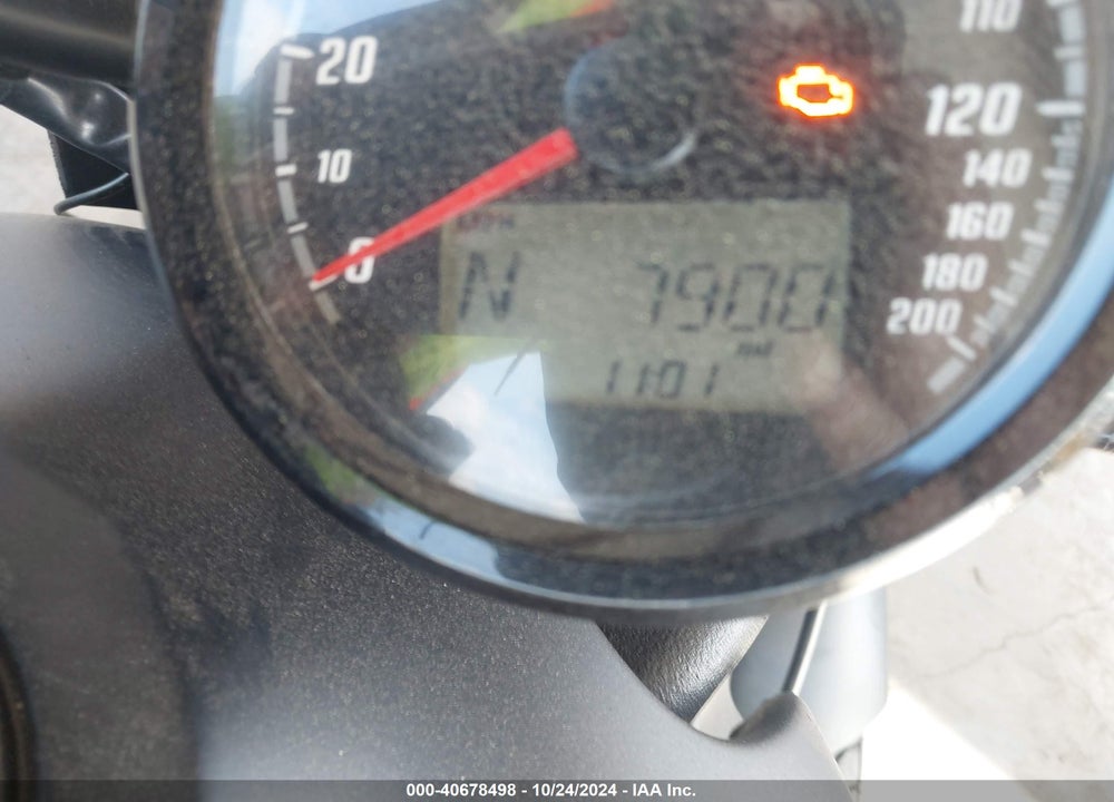 2021 INDIAN MOTORCYCLE CO. SCOUT BOBBER ABS VIN: 56KMTA000M3181324
