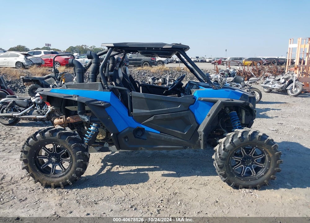 2015 POLARIS RZR XP 1000 EPS VIN: 3NSVDE99XFF372091