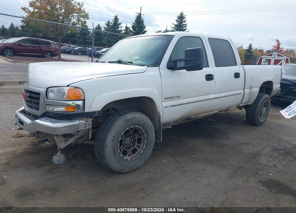 2005 GMC SIERRA 2500HD SLT VIN: 1GTHK232X5F889268