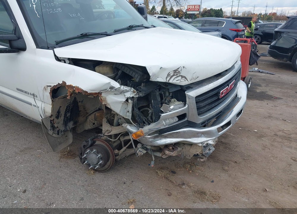 2005 GMC SIERRA 2500HD SLT VIN: 1GTHK232X5F889268