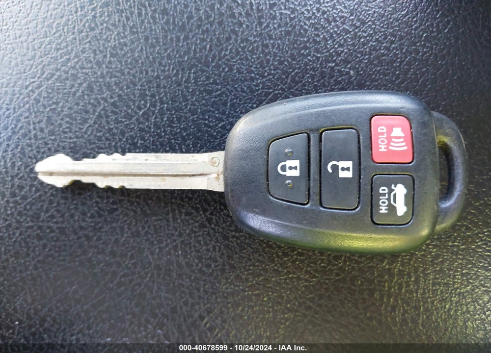 2013 TOYOTA CAMRY SE VIN: 4T1BF1FK1DU713036