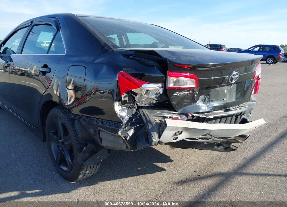 2013 TOYOTA CAMRY SE VIN: 4T1BF1FK1DU713036