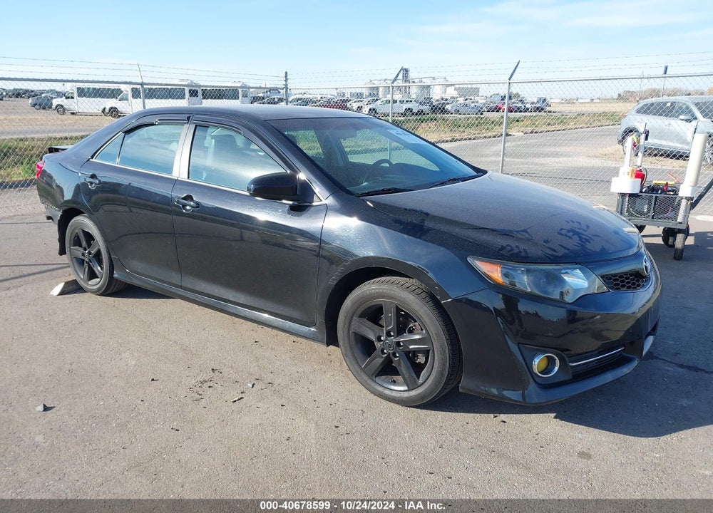 2013 TOYOTA CAMRY SE VIN: 4T1BF1FK1DU713036