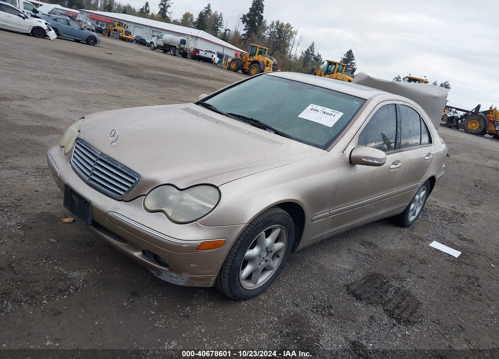 2003 MERCEDES-BENZ C 240 VIN: WDBRF61J23E013564