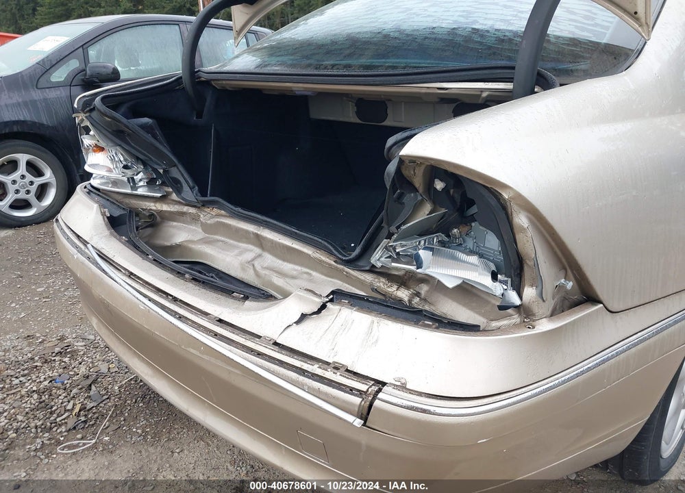 2003 MERCEDES-BENZ C 240 VIN: WDBRF61J23E013564
