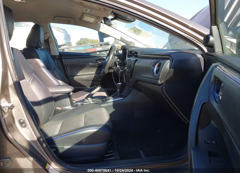2017 TOYOTA COROLLA SE VIN: 2T1BURHE2HC840493