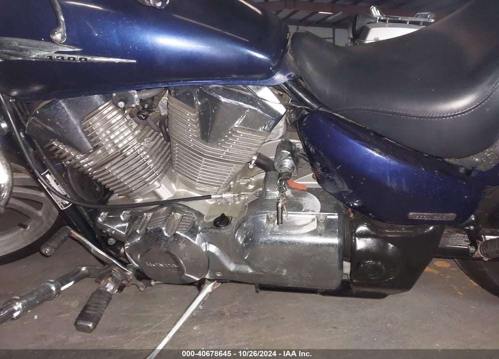 2007 HONDA VTX1300 C VIN: 1HFSC55057A307521