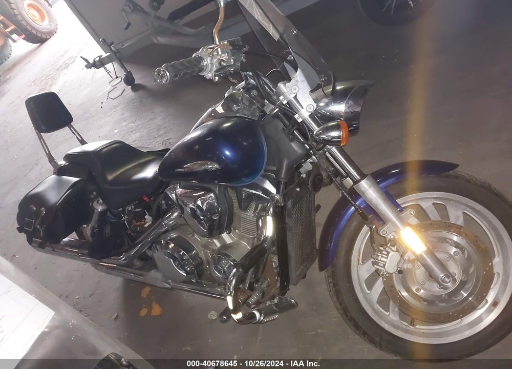 2007 HONDA VTX1300 C VIN: 1HFSC55057A307521