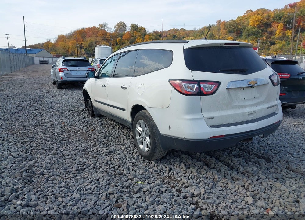 2013 CHEVROLET TRAVERSE LS VIN: 1GNKVFED0DJ127704