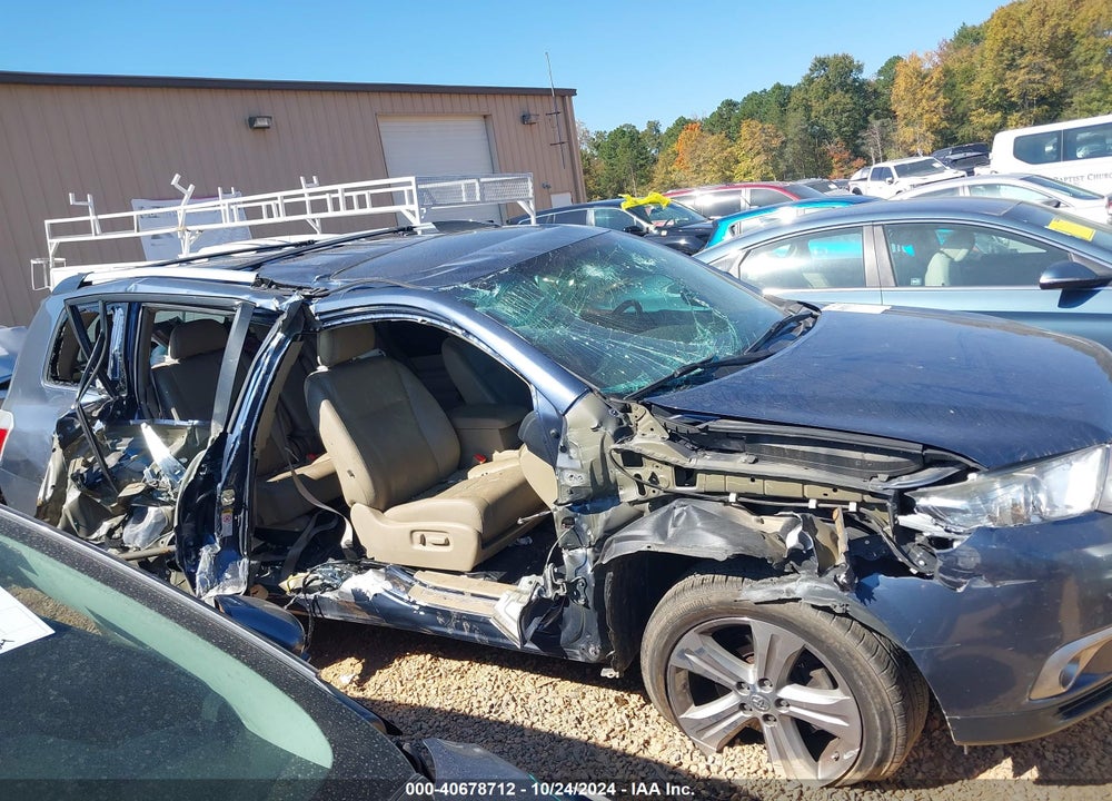 2013 TOYOTA HIGHLANDER LIMITED V6 VIN: 5TDYK3EH5DS134552
