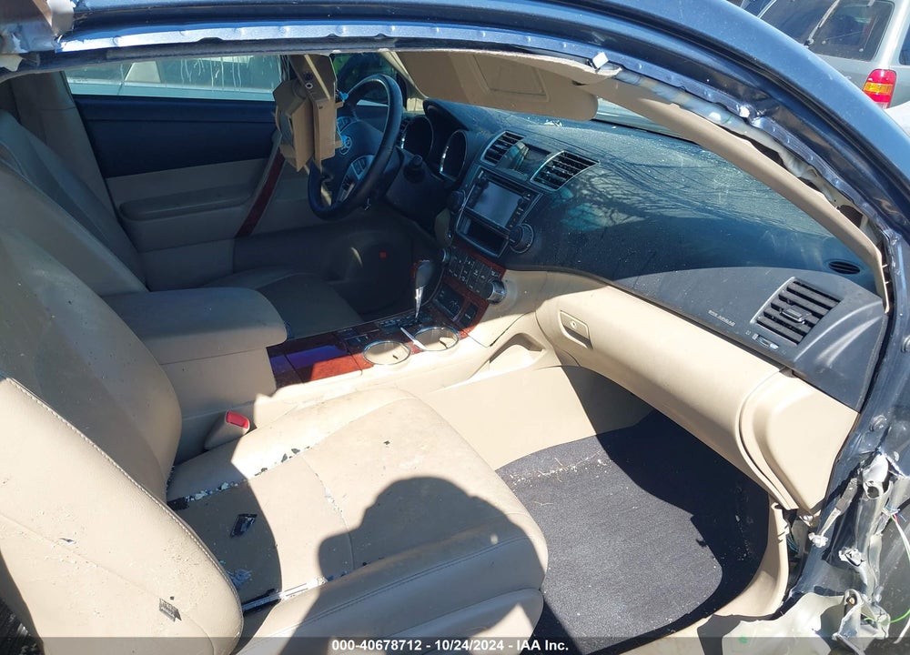 2013 TOYOTA HIGHLANDER LIMITED V6 VIN: 5TDYK3EH5DS134552