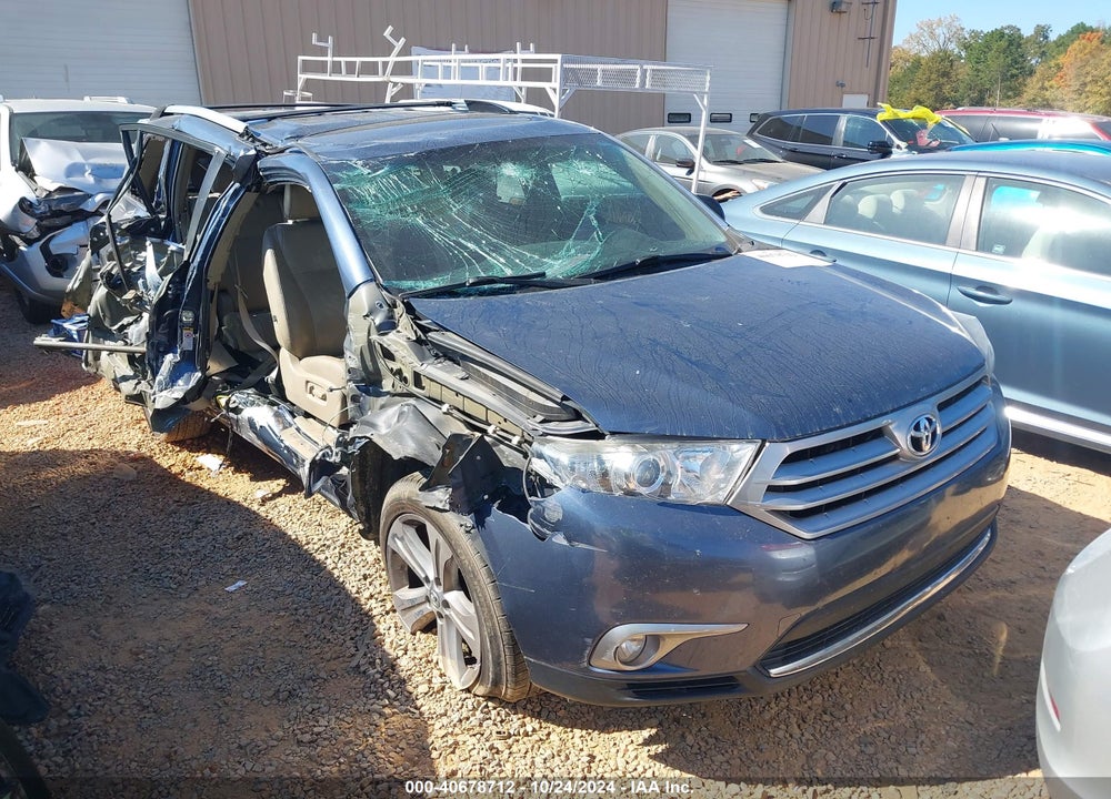 2013 TOYOTA HIGHLANDER LIMITED V6 VIN: 5TDYK3EH5DS134552