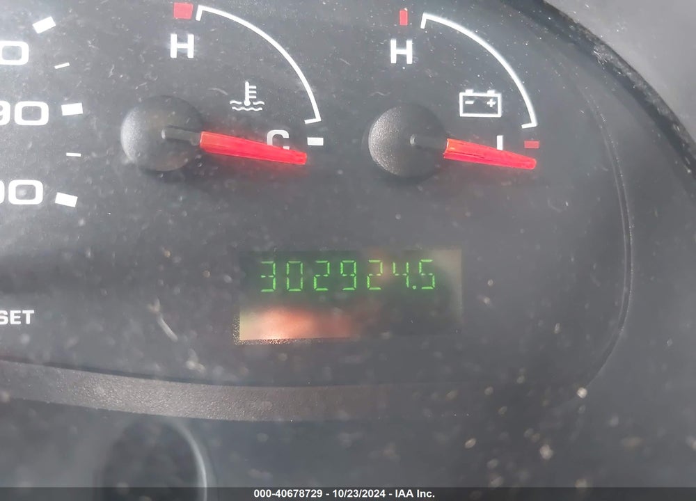 2004 FORD E-350 SUPER DUTY COMMERCIAL/RECREATIONAL VIN: 1FDSS34PX4HA58454