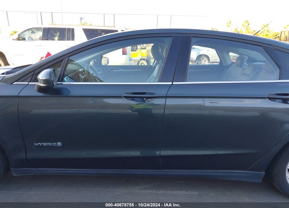 2016 FORD FUSION HYBRID S VIN: 3FA6P0UU8GR126240
