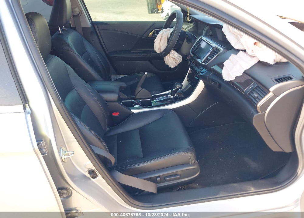2017 HONDA ACCORD TOURING V6 VIN: 1HGCR3F90HA031606